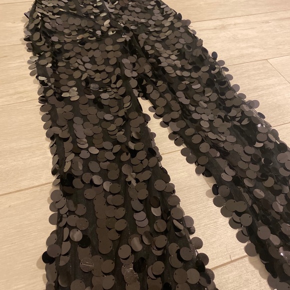 Sparkly Pants 🖤🤍🖤🤍 - Picture 3 of 3